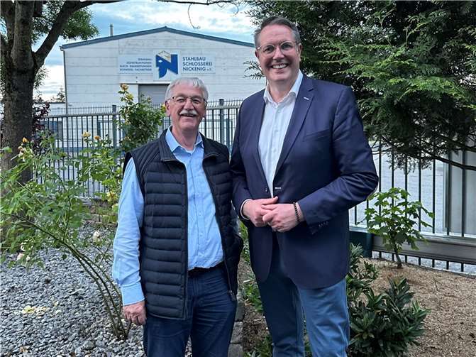 Bürgermeisterkandidat Rudolf Theisen (links), Staatsminister Alexander Schweitzer (rechts). Foto: privat