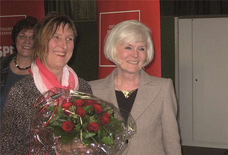 Bürgermeisterkandidatin Brigitte Kuchta und Ortsvereinsvorsitzende Erdmute Rebhan (v.li.n.re.). privat