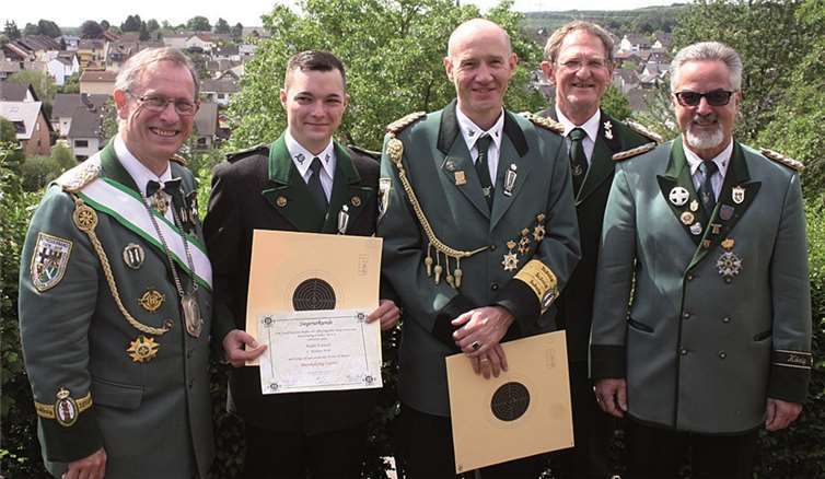 Bundesmeister Sigi Belz, Bezirkskönig Andre Frenzel, Robert Lathe, Johann Kappl.RÜ