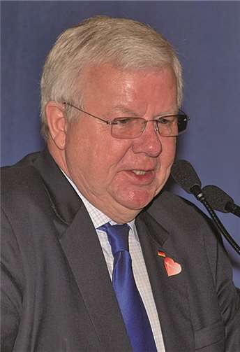 Bundestagsabgeordneter Dr. Michael Fuchs gratulierte mit der Überschrift: „25 Jahre und kein bisschen alt.“