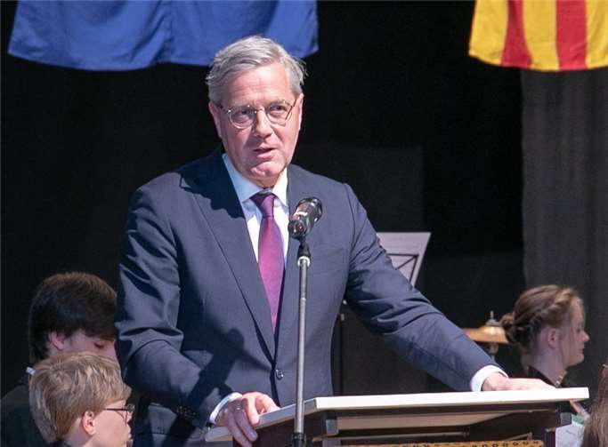 Bundestagsabgeordneter Dr. Norbert Röttgen betonte, dass Völkerfreundschaft keine Selbstverständlichkeit sei.Fotos: JOST