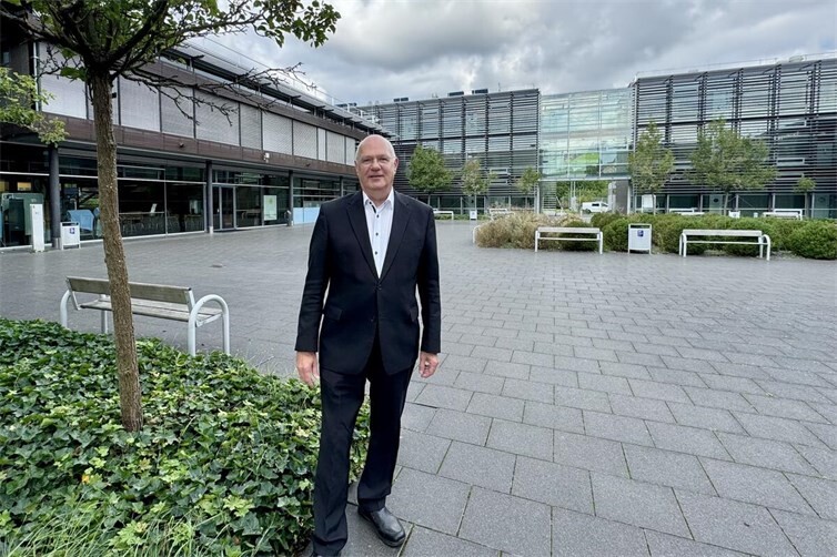 Bundesweit gefragter Experte: Für Prof. Dr. Stefan Sell von der Hochschule Koblenz am Rhein-Ahr-Campus in Remagen ist die Hospizbewegung eine Herzensangelegenheit