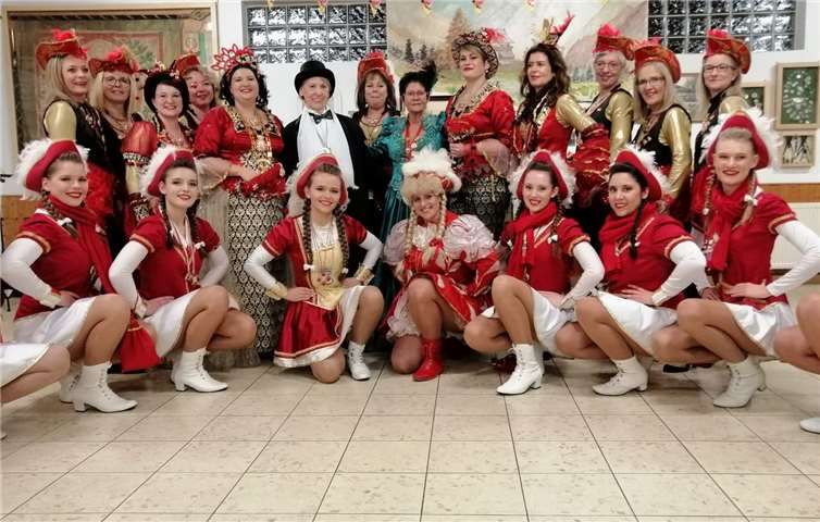 Bunte Tänze unterhielten die Gäste des diesjährigen Karnevalstreiben.Foto: privat