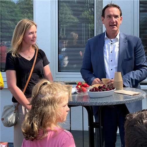 Bunte Vielfalt und große Themen – Ausstellung der Grundschule Weißenthurm wurde eröffnet.