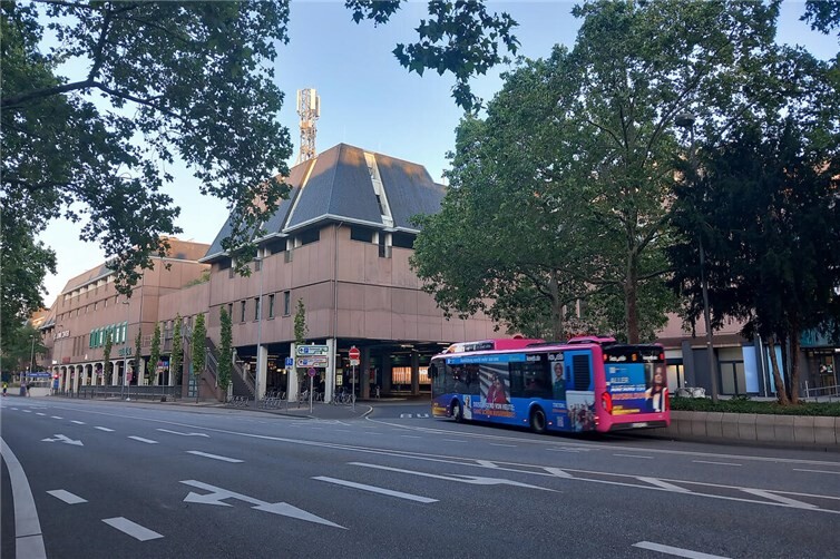 Busbahnhof LöhrCenter