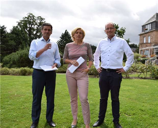CDU Fraktionschef Christian Baldauf, CDU-Landeschefin Julia Klöckner und der designierte CDU-Generalsekretär Gerd Schreiner stellen sich in Maria Laach den Fragen der Medien (v. l.).Foto: UBU