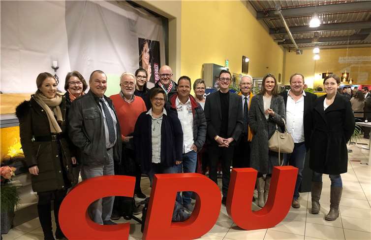 CDU-Gruppe rund um den Ortsverband Oberbieber in Idar-Oberstein. privat