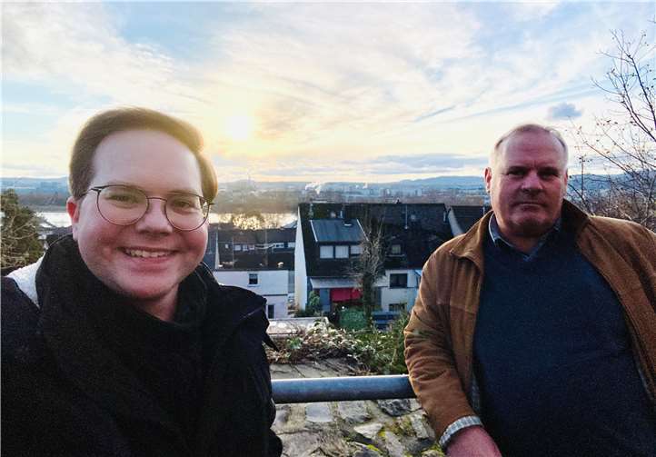 CDU-Landtagskandidat Pascal Badziong (l.) und Ortsvorsteher Karl-Heinz Wilhelmy hatten sich zum Stadtteilrundgang in Irlich getroffen.Foto: CDU
