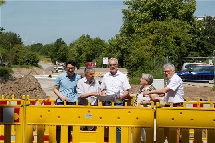 CDU Ortsvorsitzender Peter Balmes, Vorstandsmitglied Deneale Busch, Baudezernent Flöck, Vorstandsmitglied Hans Dreyer und stv. Vorsitzender Philip Rünz. Foto: Anne-Leonie Balmes
