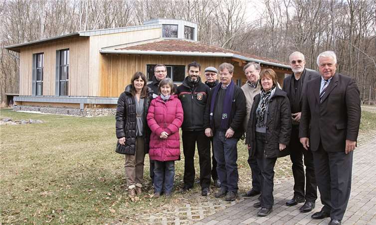 CDU-Politiker aus dem Kreis Ahrweiler informierten sich in Niederzissen rund um das Thema Holz und Wald. privat