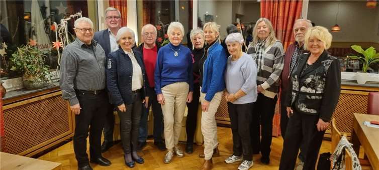 CDU-Senioren-Union VG Bad Breisig und VG Brohltal agieren künftig gemeinsam unter der bewährten Führung von Ingeborg Bernards (3.v.l.) und Christa Neunkirchen (5.v.l.). Foto: CDU-Senioren-Union, Ingeborg Bernards