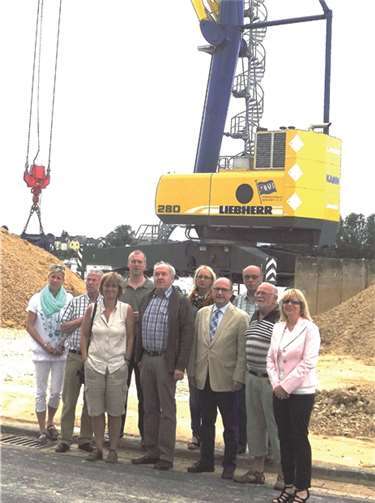 CDU-Vorstandsmitglieder und Ratsmitglieder besichtigten mit ihren Vorsitzenden Bernhard Wiemer und Christoph Helling den Bendorfer Rheinhafen. CDU-Stadtverband Bendorf