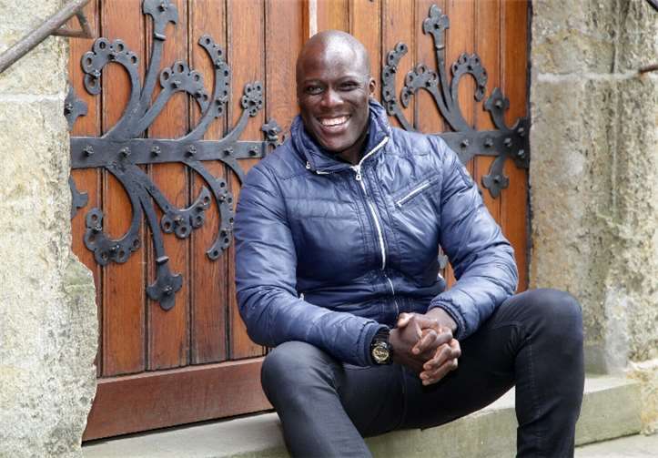 Carl Ellis kommt für ein rund zweistündiges Konzert nach Oberwinter.privat