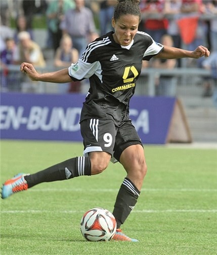 Celia Sasic privat