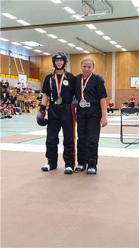 Celina Reiser (li.) erkämpfte sich Platz 1.