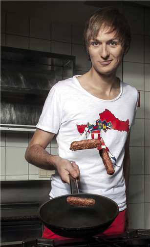 Cevapcici gefällig? Serviert wird es am 20. April von Boris Stijelja. Privat