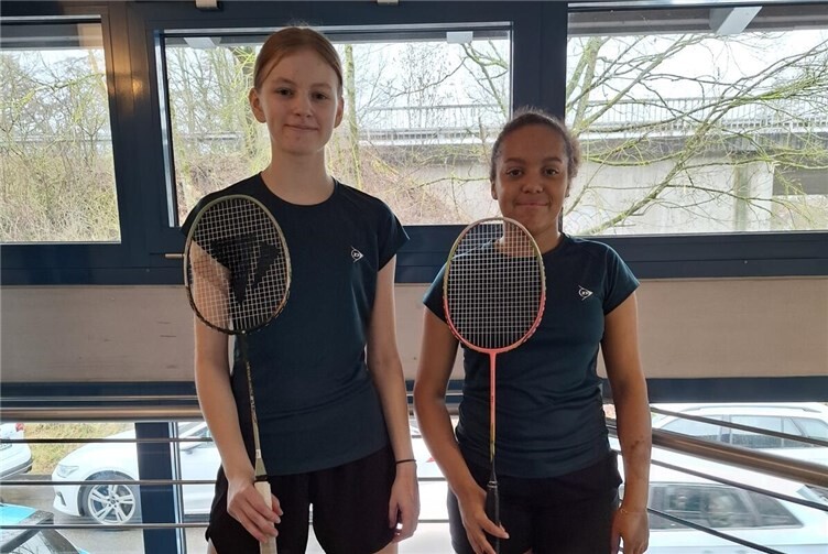 Charlotte Haevescher (li.) erreichte mit ihrer Partnerin Imani Fasel (BC Westerwald) noch Platz 5 im Doppel U 15. Foto: BC Remagen