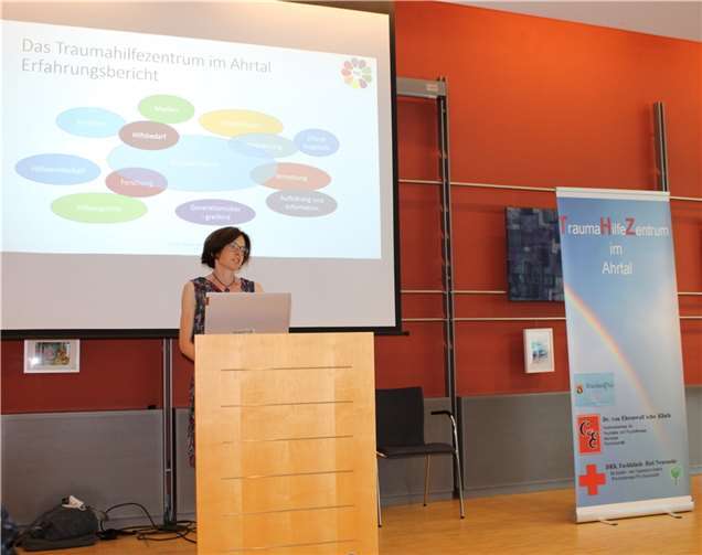 Chefärztin Dr. Katharina Scharping zog nach mehr als sechs Monaten eine erste Bilanz in Sachen „Trauma-Hilfe-Zentrum im Ahrtal“. Foto: DU