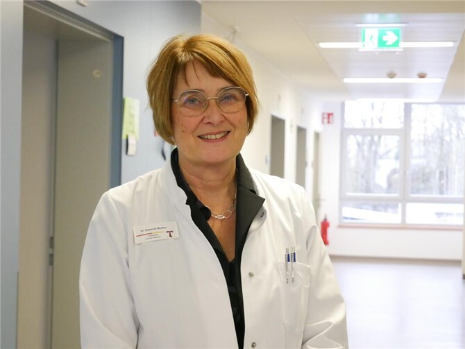 Chefärztin der Inneren Medizin mit der Zusatzqualifikation Palliativmedizin Frau Dr. med. Susanne Molitor.Foto: Kerstin Güntzel, Franziskus Krankenhaus Linz