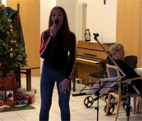 Chiara Hintz sang für ihre Uroma.