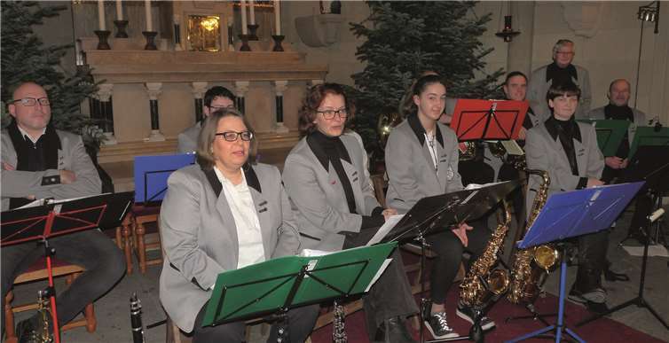 Chordirektor a.D. Werner Lohner erwies sich wieder einmal als hervorragender Organist.