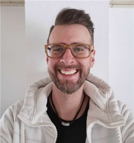 Chorleiter Marco Herbert.