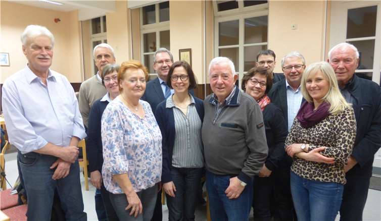 Chorleiter und Vorstand Chor St. Peter Westum.