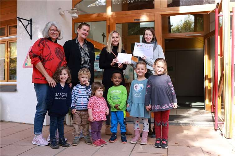 Christa Reinartz-Uhrmacher (stellvertr. Leitung), Maria Vanoli (Leitung), Nadine Wenigmann (AHRche e.V.), Sarah Lindner (MA, Initiatorin). Quelle: Kita Arche Noah