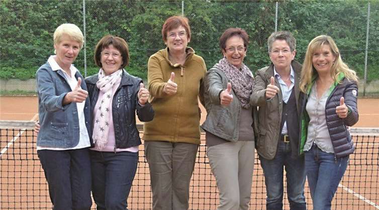 Christel Karottki, Brunhilde Raabe, Rita Haase, Emina Scholten, Anni Nowak, Ute Steindorf (v.l.). privat