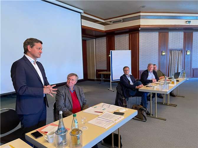 Christian Baldauf MdL (l.) bei der CDU-Klausur zum Aufbau im Ahrtal. Foto: CDU-Kreistagsfraktion Ahrweiler