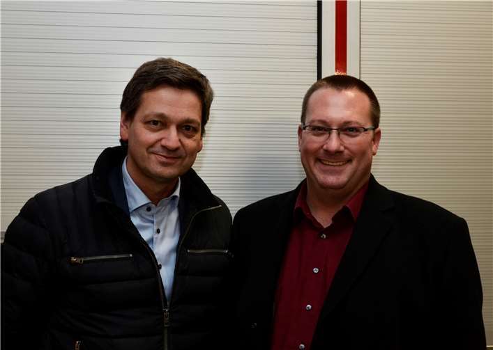 Christian Baldauf und Gino Gilles tauschten sich über die Straßenausbaubeiträge im Land aus. Foto: CDU Maifeld