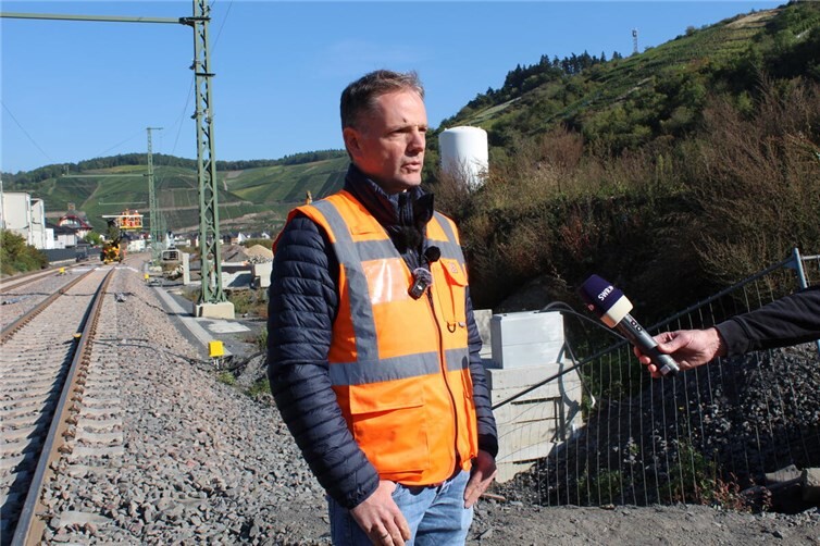 Christian Sauer ist Gesamtleiter für den Streckenausbau der Ahrtalbahn. Foto: Willi Tempel