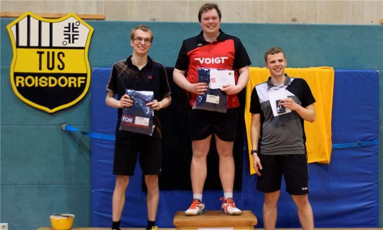 Christian Weigel zeigt eine beeindruckende Kondition und gewinnt das A-Feld der Herren.