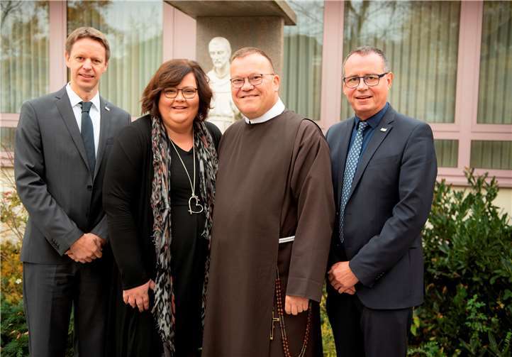 Christiane Schilling verstärkt das Vorstandsteam um Dr. Matthias Bussmann, Bruder Bonifatius Faulhaber und Joachim Domann (v. l.). Foto: privat