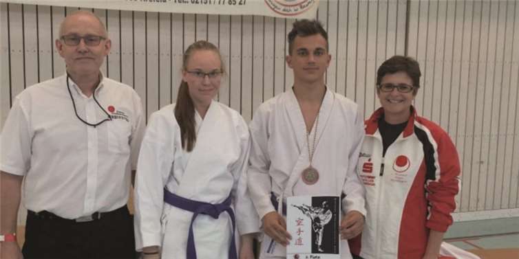 Christina Reufels war mit ihren gerade erst 14 Jahren die jüngste Teilnehmerin aus Remagen, Ravan Seiny dagegen hatte schon etwas mehr Wettkampferfahrung mit seinen 17 Jahren. privat