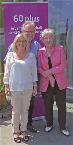 Christine Thirolf (v. l.) aus Bad Breisig, Werner Jahr aus Bad Neuenahr-Ahrweiler und Anne Turiaux aus Remagen auf der Landeskonferenz der AG 60 plus Rheinland-Pfalz in Koblenz. privat