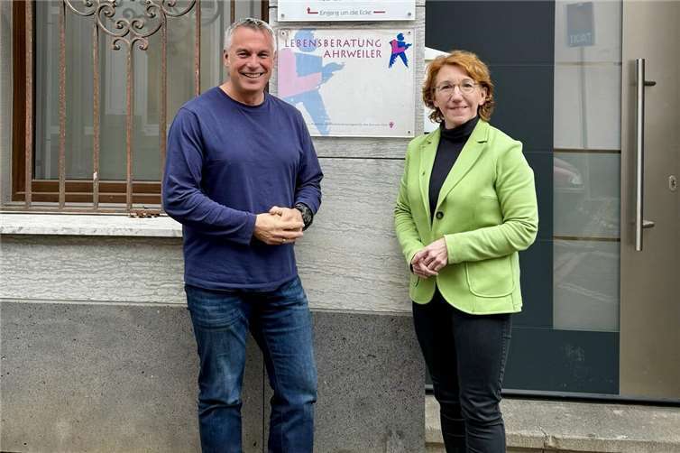 Christof Ewertz (Leiter Lebensberatung Ahrweiler) und Susanne Müller (MdL, SPD).  Foto: privat