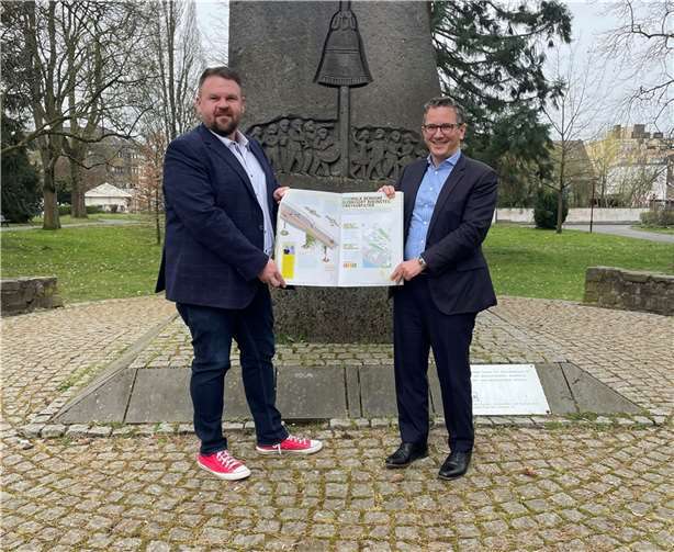 Christoph Mohr (Links) informierte MdB Thorsten Rudolph über die Pläne der Stadt. Foto: Wahlkreisbüro Thorsten Rudolph/Karin Küsel