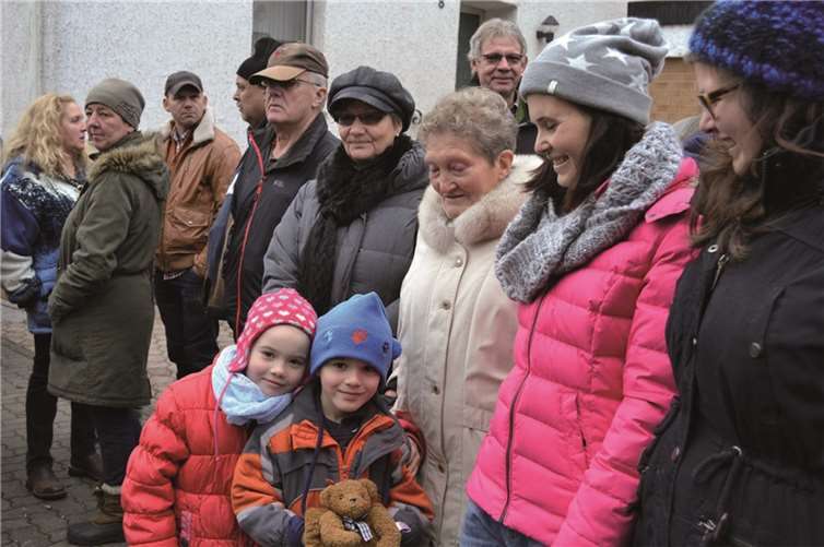 Christopher und seine Schwester Felicitas aus Hausen hatten die Zahl der Pferdchen genau gezählt - es waren 27.