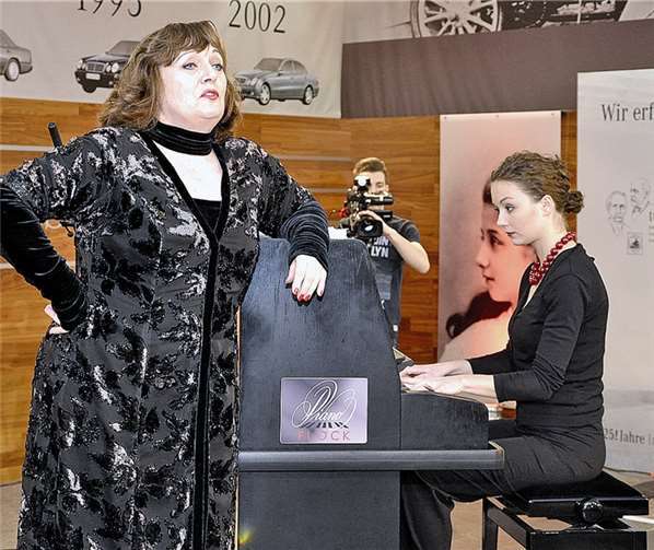 Claudia Felke und Kristina Ruge am Klavier brillierten.