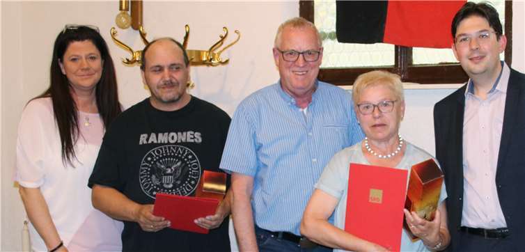 Claudia Jungbluth, Ulrich Heller, Fredi Winter, Karin Tibus und Michael Mang. Nicht im Bild: Willi Marmé. privat