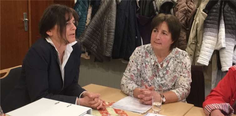 Claudia Züge informierte die Landfrauen über die Besonderheiten der Homöopathie. privat