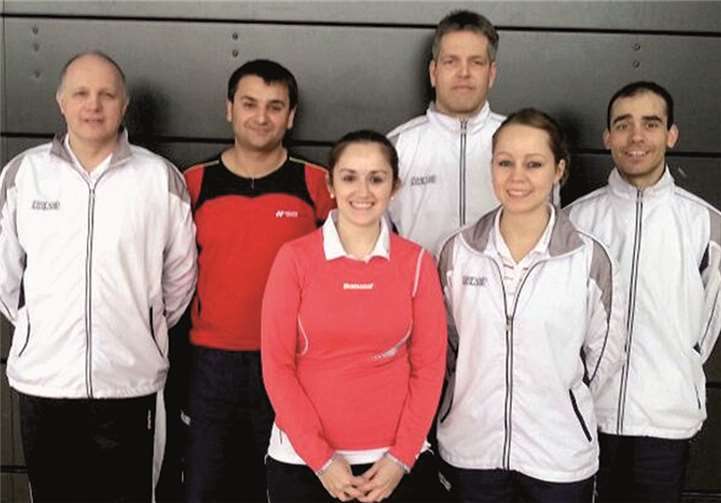 Claus Schulte, Skender und Arzane Bunjaku, Sarah Kämpf, Thorsten Reinemann, Markus Meffert (v.l.).privat