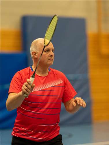 Unkeler Badminton-Oldies mit tollen Erfolgen bei den Südwestdeutschen Meisterschaften Claus Schulte wurde im Einzel in der Altersklasse O 55 Vizemeister.