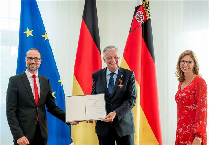 Clemens Hoch, Reiner Meutsch und Sabine Bätzing-Lichtenthäler. Fotos: Torsten Silz, Staatskanzlei RLP