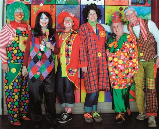 Clownkollegen zu Karneval.