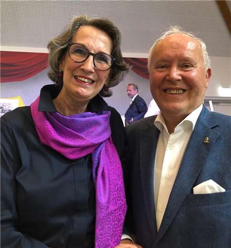 Clubbegründer Gerhard Bigalke mit Gründungspräsidentin Dr. Heike Schiffler. Foto: privat