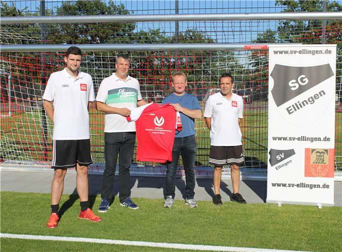 Co-Trainer Claudio Schmitz, Frank Eul, sportlicher Leiter Werner Eul und Trainer Michael Pieta. Foto: privat