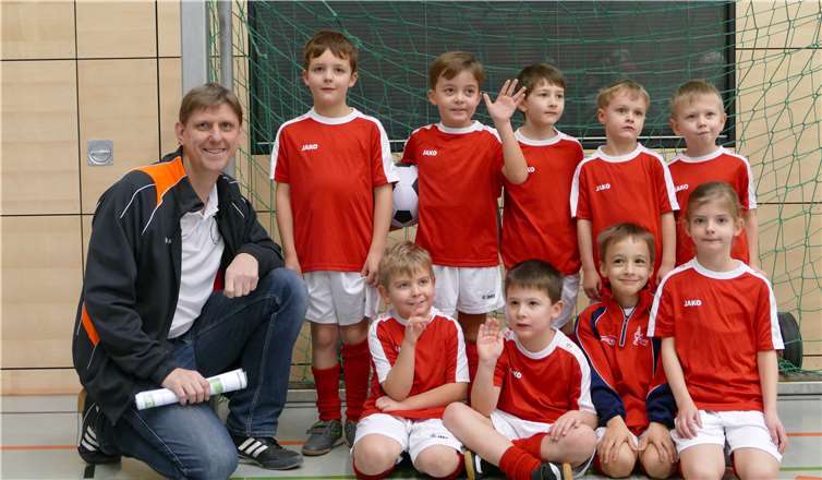 Coach Bernd Gilles mit den SCN Bambini.Privat