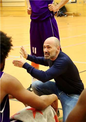 Coach Dominik Seger stellt sein Team neu ein.